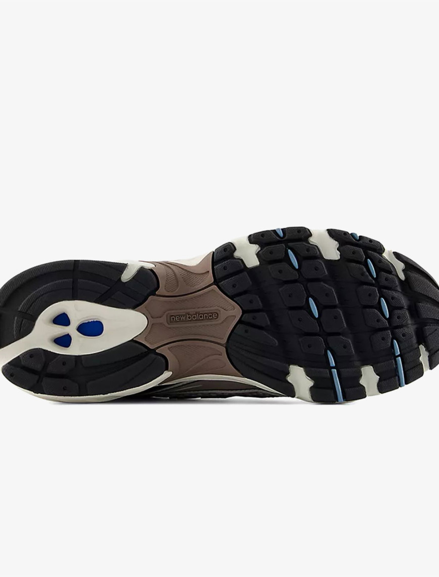 New Balance 740 Lifestyle Kadın Gri Spor Ayakkabı New Balance 740 Lifestyle Kadın Gri Spor Ayakkabı