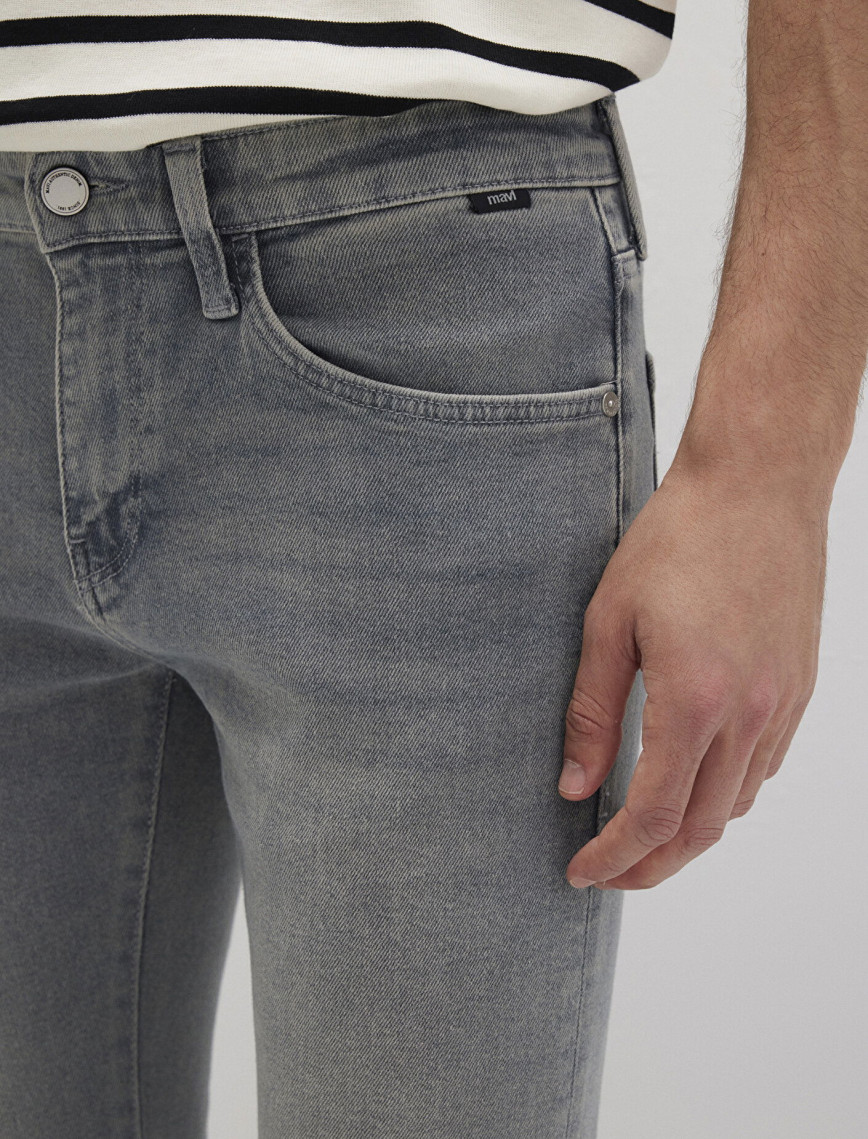 Mavi Kvnç Mavi Black Açık Gri Jean Pantolon 001070-83703 Mavi Kvnç Mavi Black Açık Gri Jean Pantolon 001070-83703