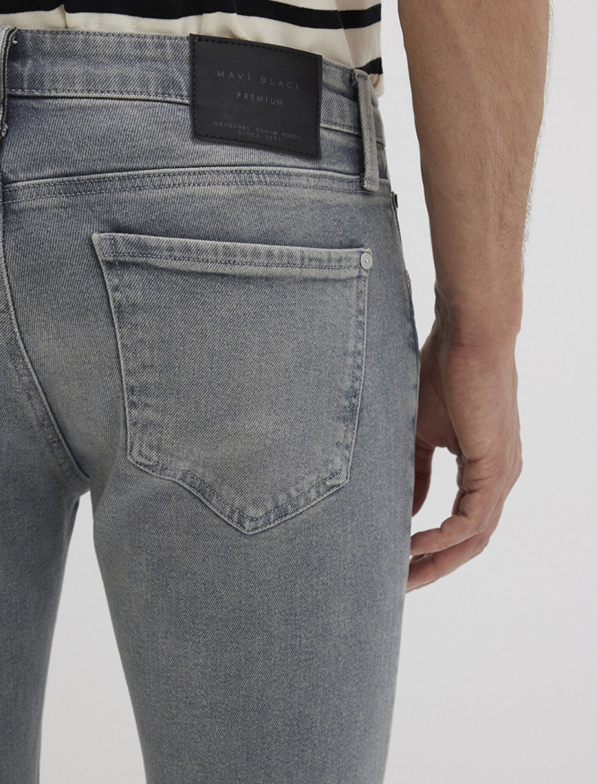 Mavi Kvnç Mavi Black Açık Gri Jean Pantolon 001070-83703 Mavi Kvnç Mavi Black Açık Gri Jean Pantolon 001070-83703