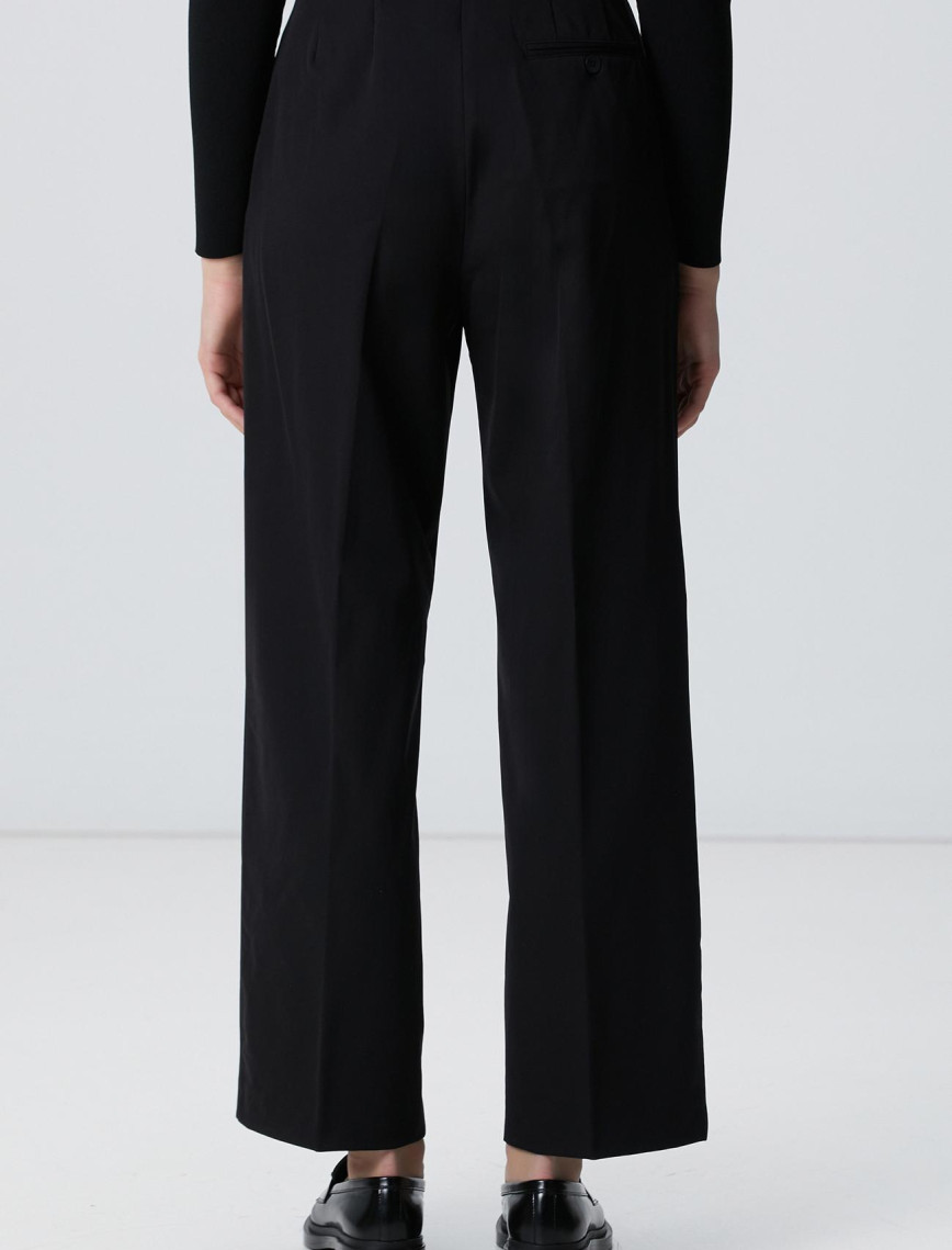 Network Kadın Siyah Geniş Paça Basic Pantolon Network Kadın Siyah Geniş Paça Basic Pantolon