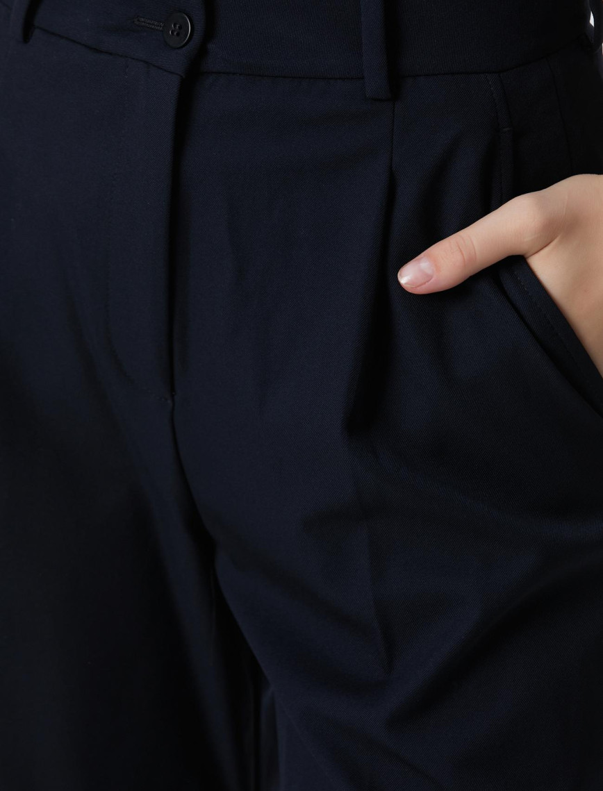 Network Kadın Lacivert Geniş Paça Basic Pantolon Network Kadın Lacivert Geniş Paça Basic Pantolon