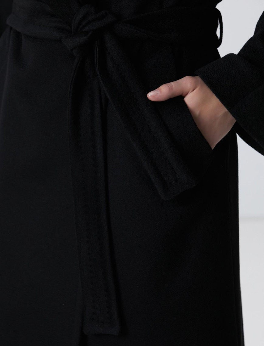 Network Kadın Limited Siyah Kaşmir Manto Network Kadın Limited Siyah Kaşmir Manto