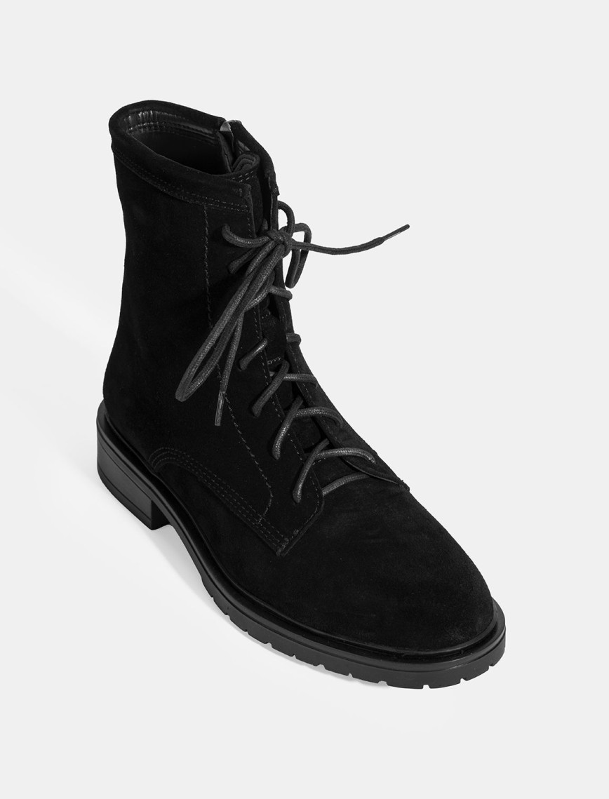 Kadın Siyah Bağcık Detaylı Süet Bot Kadın Siyah Bağcık Detaylı Süet Bot