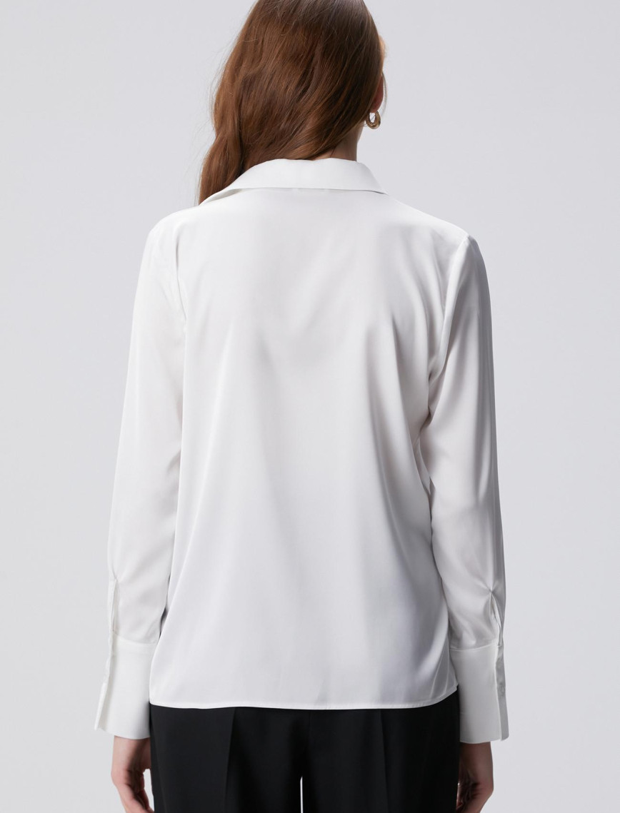 Network Kadın Kırık Beyaz Geniş Manşetli Saten Gömlek Network Kadın Kırık Beyaz Geniş Manşetli Saten Gömlek