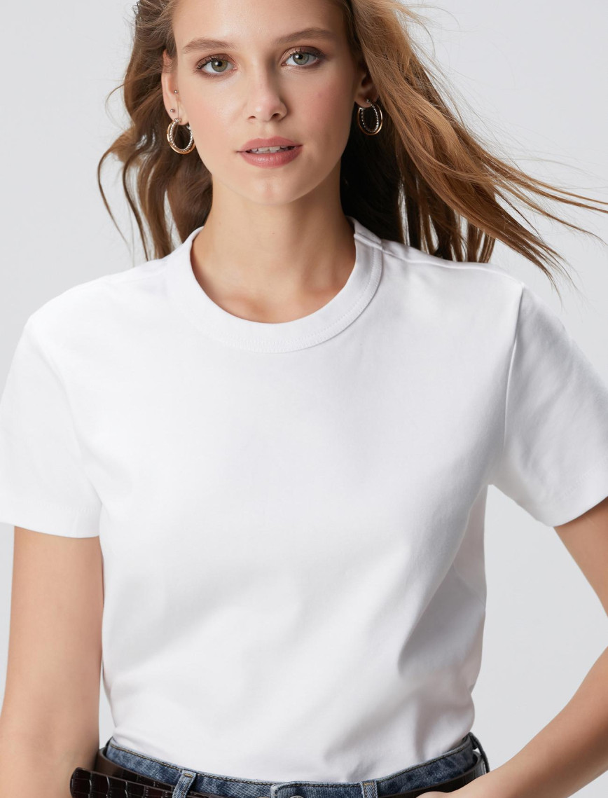 Network Kadın Kırık Beyaz Basic T-shirt Network Kadın Kırık Beyaz Basic T-shirt