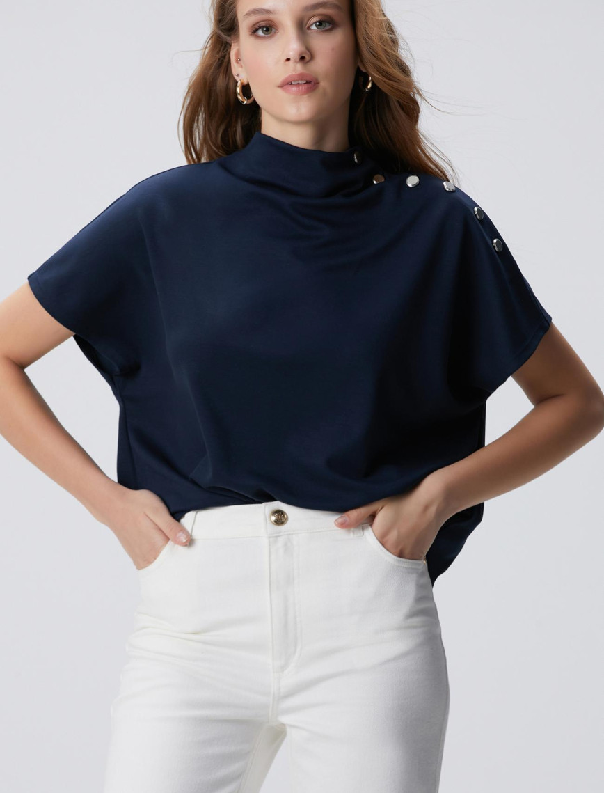 Network Kadın Lacivert Çıtçıt Detaylı T-shirt Network Kadın Lacivert Çıtçıt Detaylı T-shirt