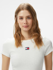 Tommy Jeans Slim Badge Rib Kadın Beyaz T-Shirt Tommy Jeans Slim Badge Rib Kadın Beyaz T-Shirt