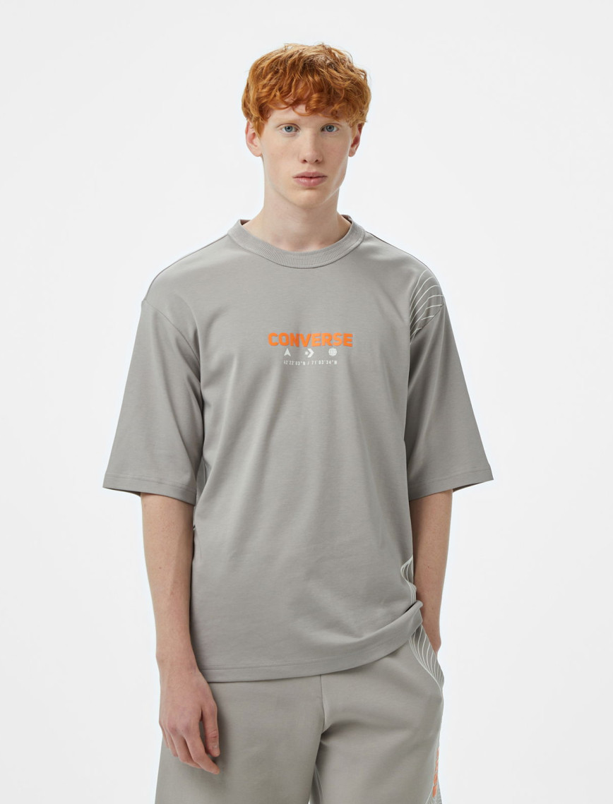 Converse Star Chevron Baskılı Erkek Oversize Fit Gri T-Shirt Converse Star Chevron Baskılı Erkek Oversize Fit Gri T-Shirt