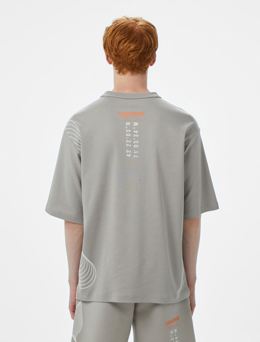 Converse Star Chevron Baskılı Erkek Oversize Fit Gri T-Shirt Converse Star Chevron Baskılı Erkek Oversize Fit Gri T-Shirt