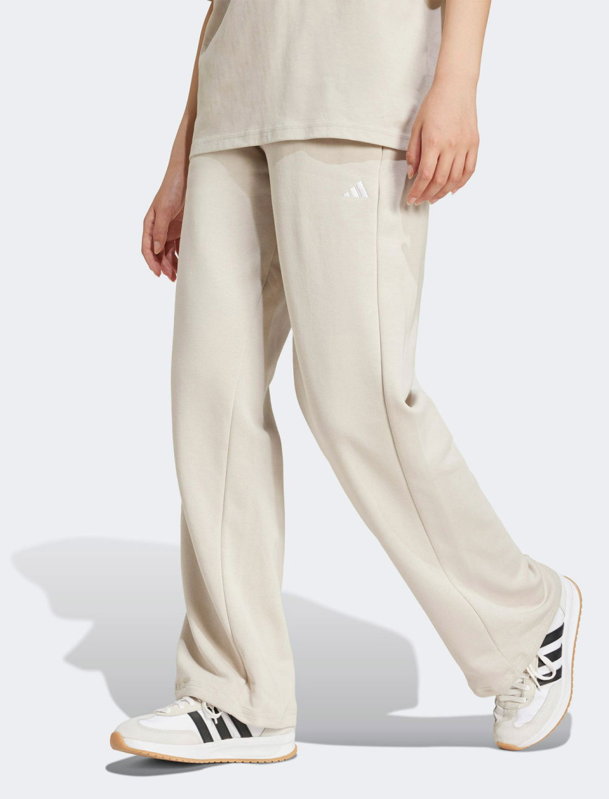 adidas Essentials Small Logo Feel Cozy Open Hem Kadın Bej Eşofman Altı adidas Essentials Small Logo Feel Cozy Open Hem Kadın Bej Eşofman Altı