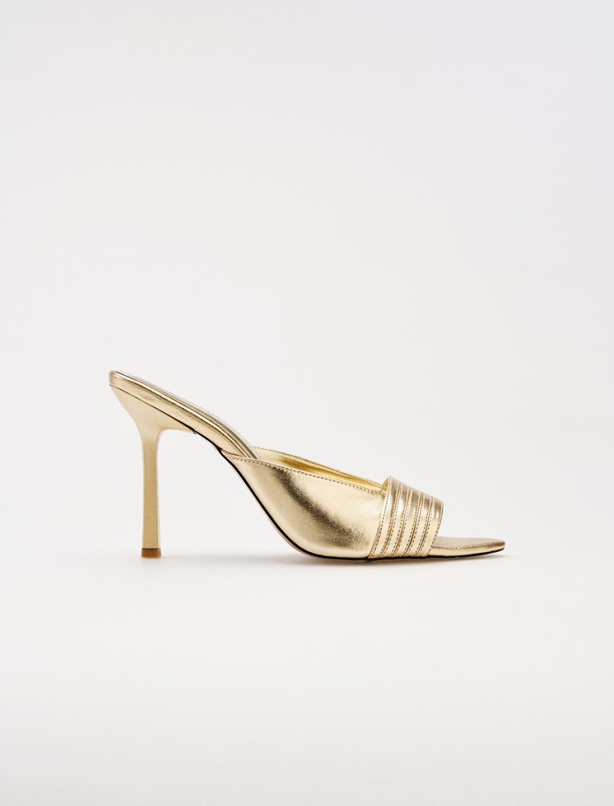 Altın Renk Terlik 0005 Altın Renk Terlik 0005