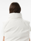 Lacoste Kadın Kapüşonlu Beyaz Yelek Lacoste Kadın Kapüşonlu Beyaz Yelek