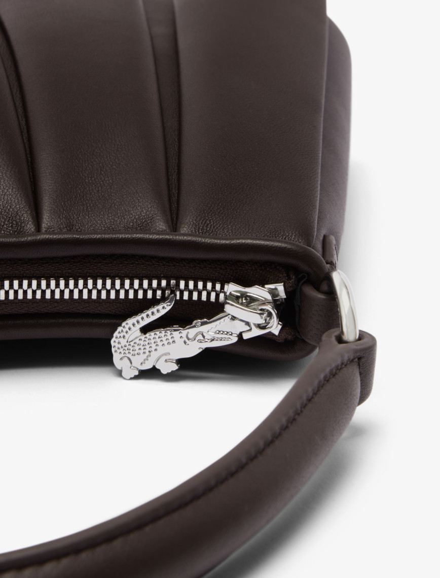 Lacoste Small Lenglen Kadın Deri Koyu Kahverengi Omuz Çantası Lacoste Small Lenglen Kadın Deri Koyu Kahverengi Omuz Çantası