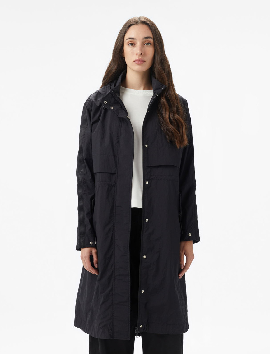 Lacoste Kadın Kapüşonlu Bej Mont Lacoste Kadın Kapüşonlu Bej Mont