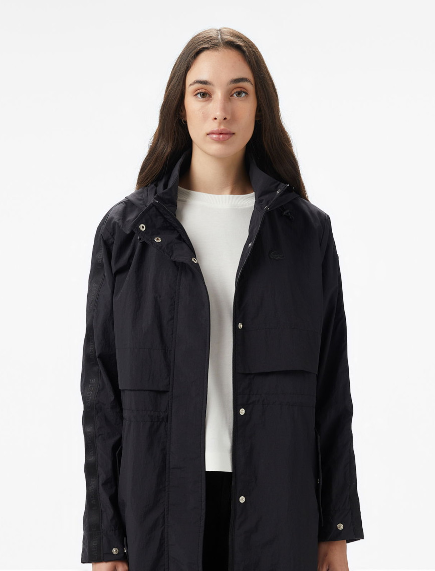 Lacoste Kadın Kapüşonlu Siyah Mont