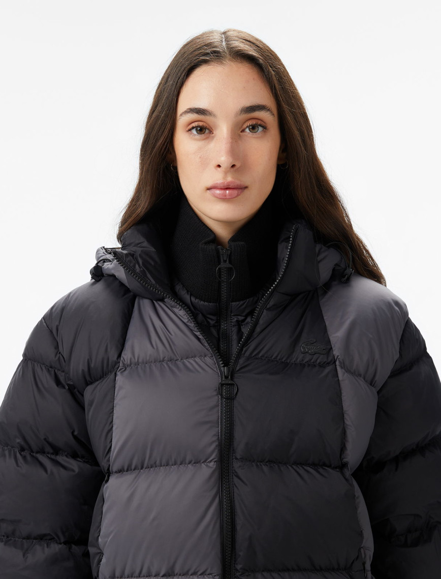 Lacoste Kadın Kapüşonlu Renk Bloklu Siyah Mont Lacoste Kadın Kapüşonlu Renk Bloklu Siyah Mont