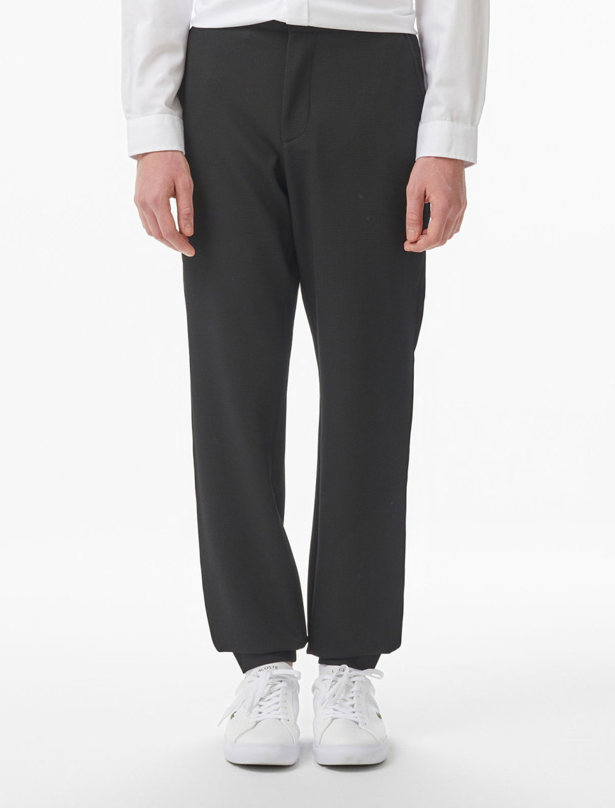 Lacoste Erkek Tapered Fit Siyah Pantolon Lacoste Erkek Tapered Fit Siyah Pantolon