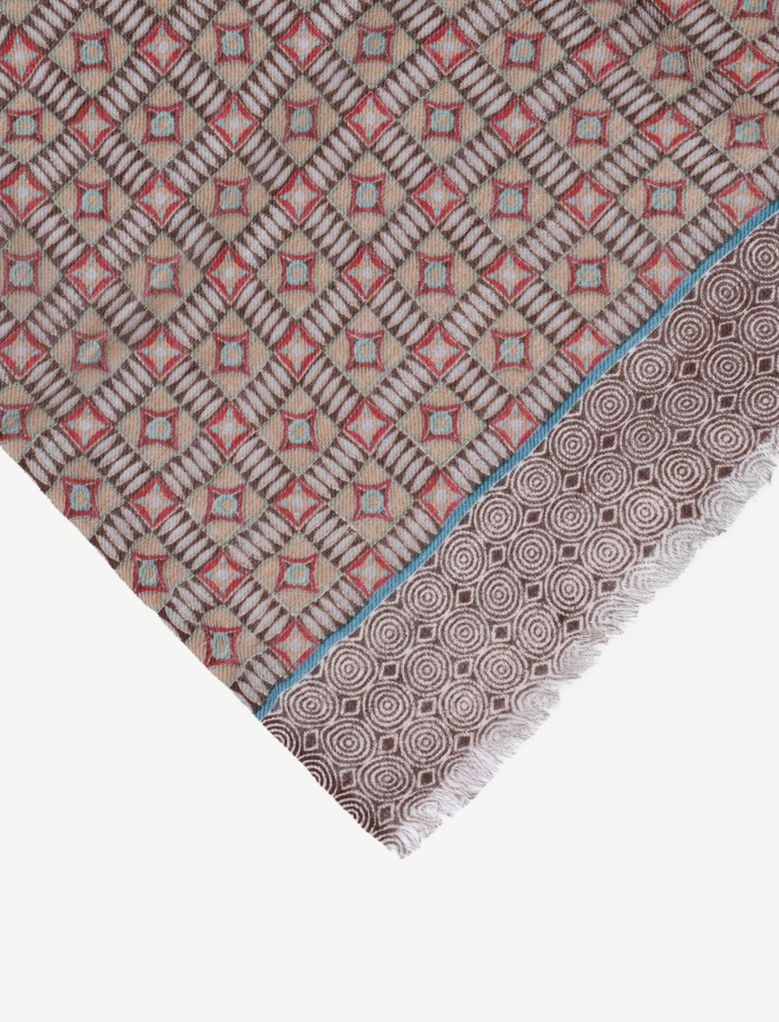 YARGICI Geometrik Desenli Ve Yün Karışımlı Şal YARGICI Geometrik Desenli Ve Yün Karışımlı Şal