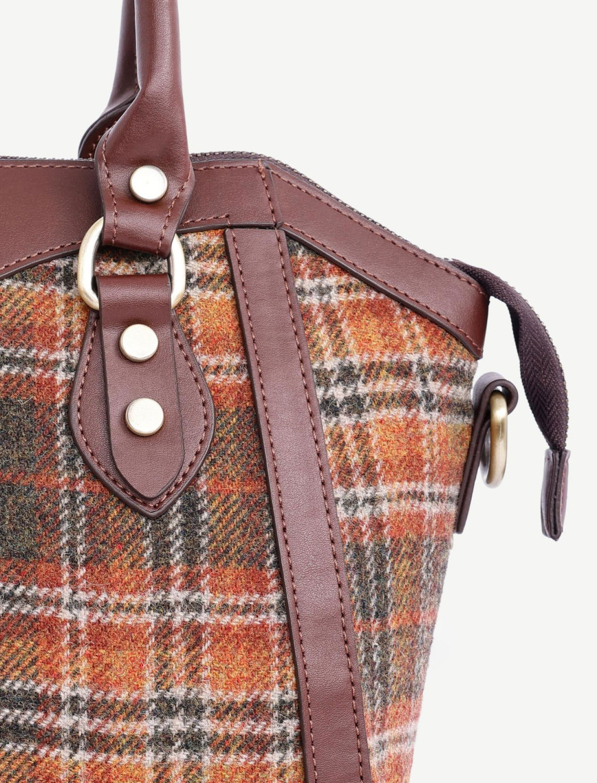 YARGICI Ekose Desenli El Çantası YARGICI Ekose Desenli El Çantası