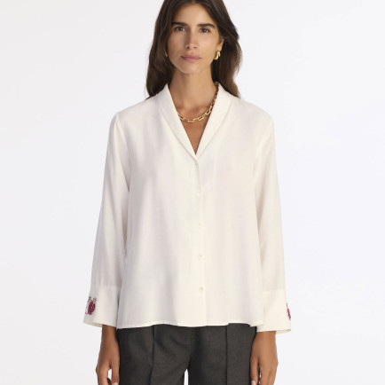 YARGICI Geniş Şal Yaka Uzun Kol Gömlek YARGICI Geniş Şal Yaka Uzun Kol Gömlek