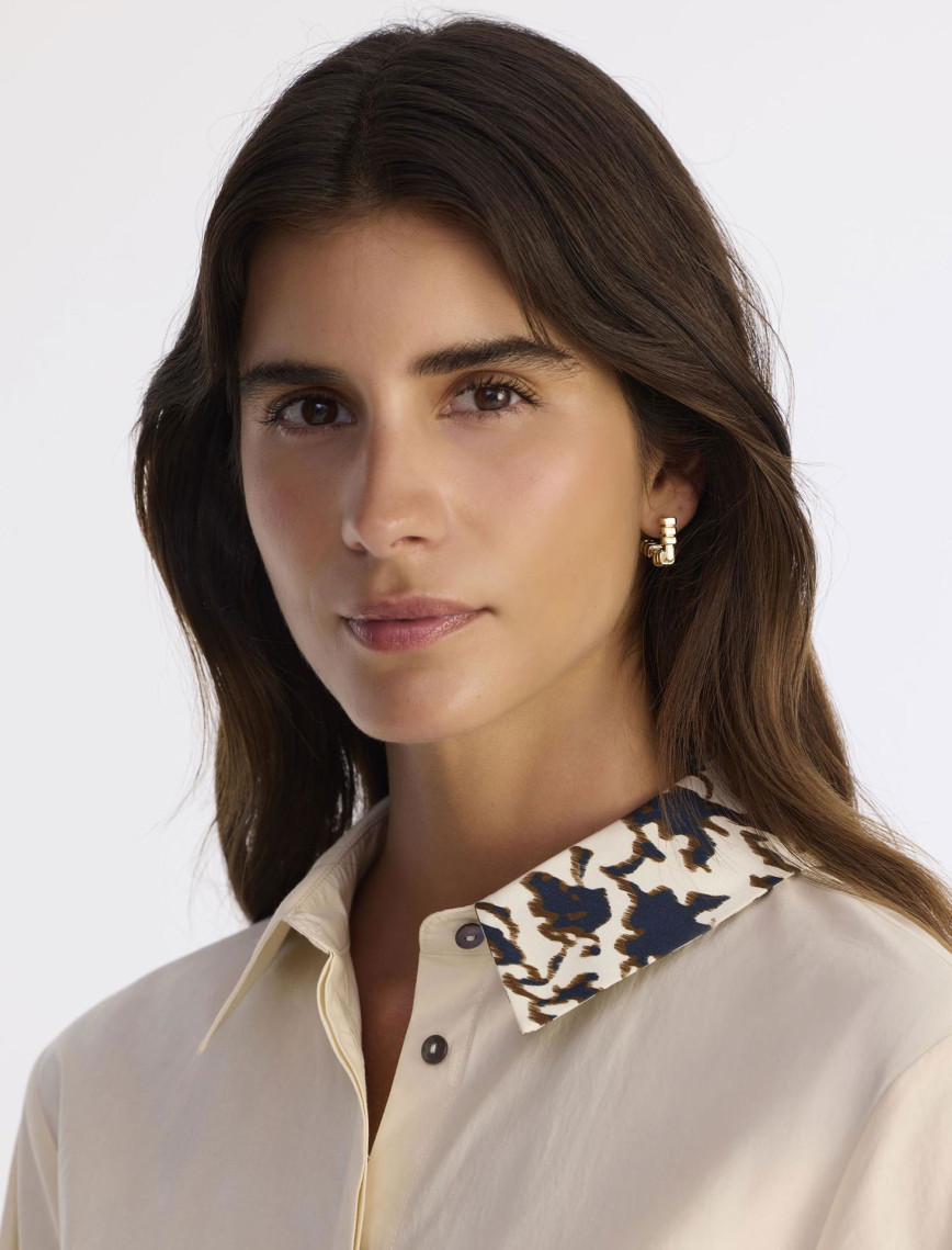 YARGICI Geniş Gömlek Yaka Uzun Kol Gömlek YARGICI Geniş Gömlek Yaka Uzun Kol Gömlek