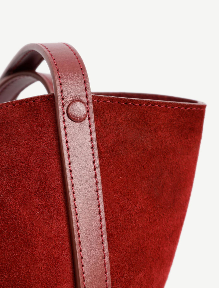 YARGICI Süet Deri Omuz Çantası YARGICI Süet Deri Omuz Çantası