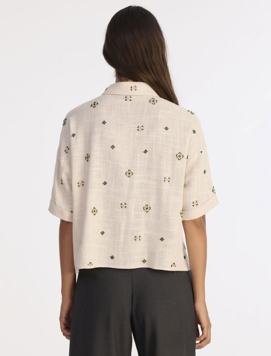 YARGICI Regular Gömlek Yaka Kısa Kol Gömlek YARGICI Regular Gömlek Yaka Kısa Kol Gömlek