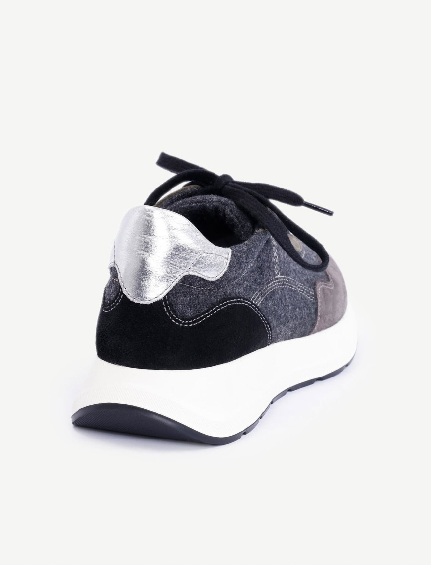 YARGICI Kalın Tabanlı Spor Ayakkabı YARGICI Kalın Tabanlı Spor Ayakkabı