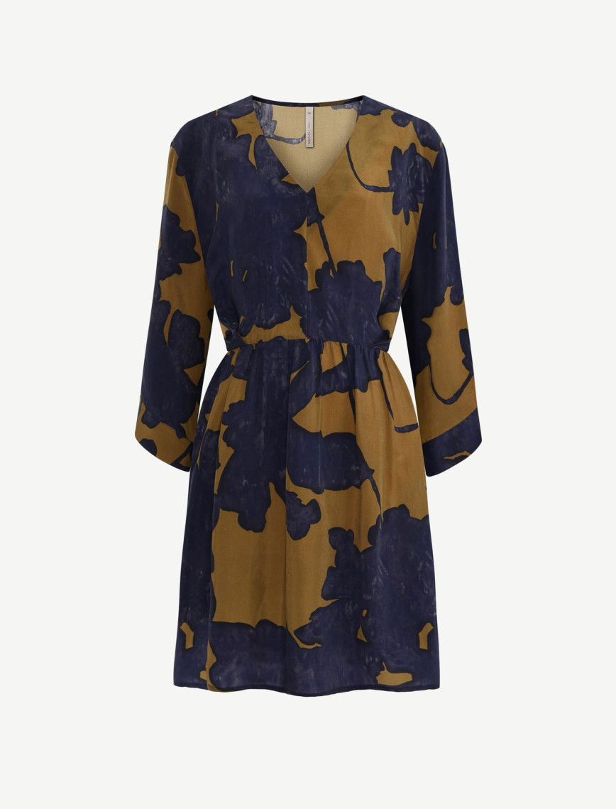 YARGICI Bol V Yaka 3/4 Kol Elbise YARGICI Bol V Yaka 3/4 Kol Elbise