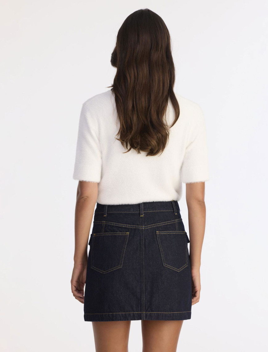 YARGICI Pens Detaylı Düğmeli Kısa Denim Etek YARGICI Pens Detaylı Düğmeli Kısa Denim Etek