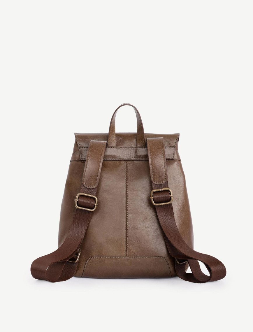 YARGICI Kapaklı Deri Sırt Çantası YARGICI Kapaklı Deri Sırt Çantası