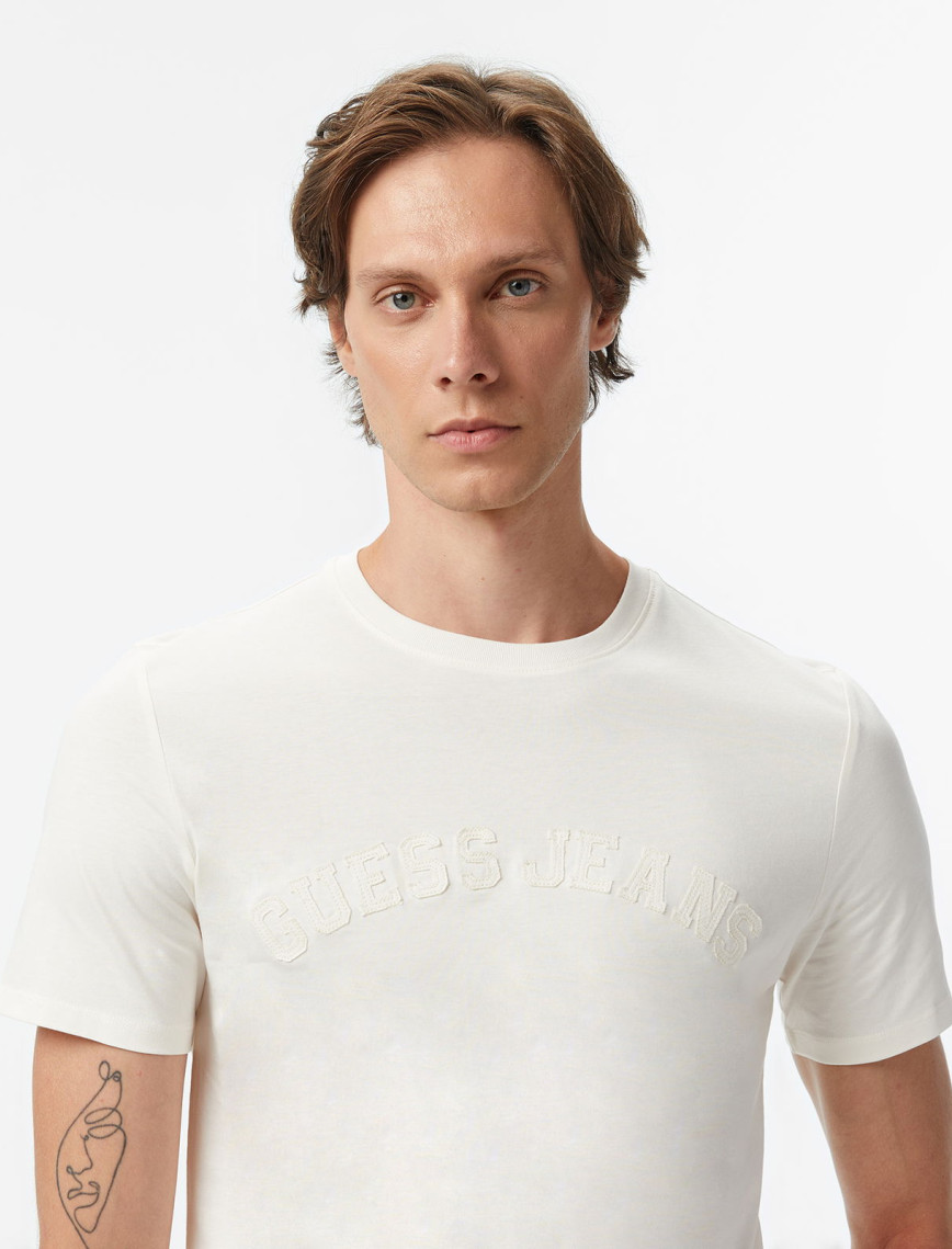 Guess Jeans Slim Fit Erkek Beyaz T-Shirt Guess Jeans Slim Fit Erkek Beyaz T-Shirt
