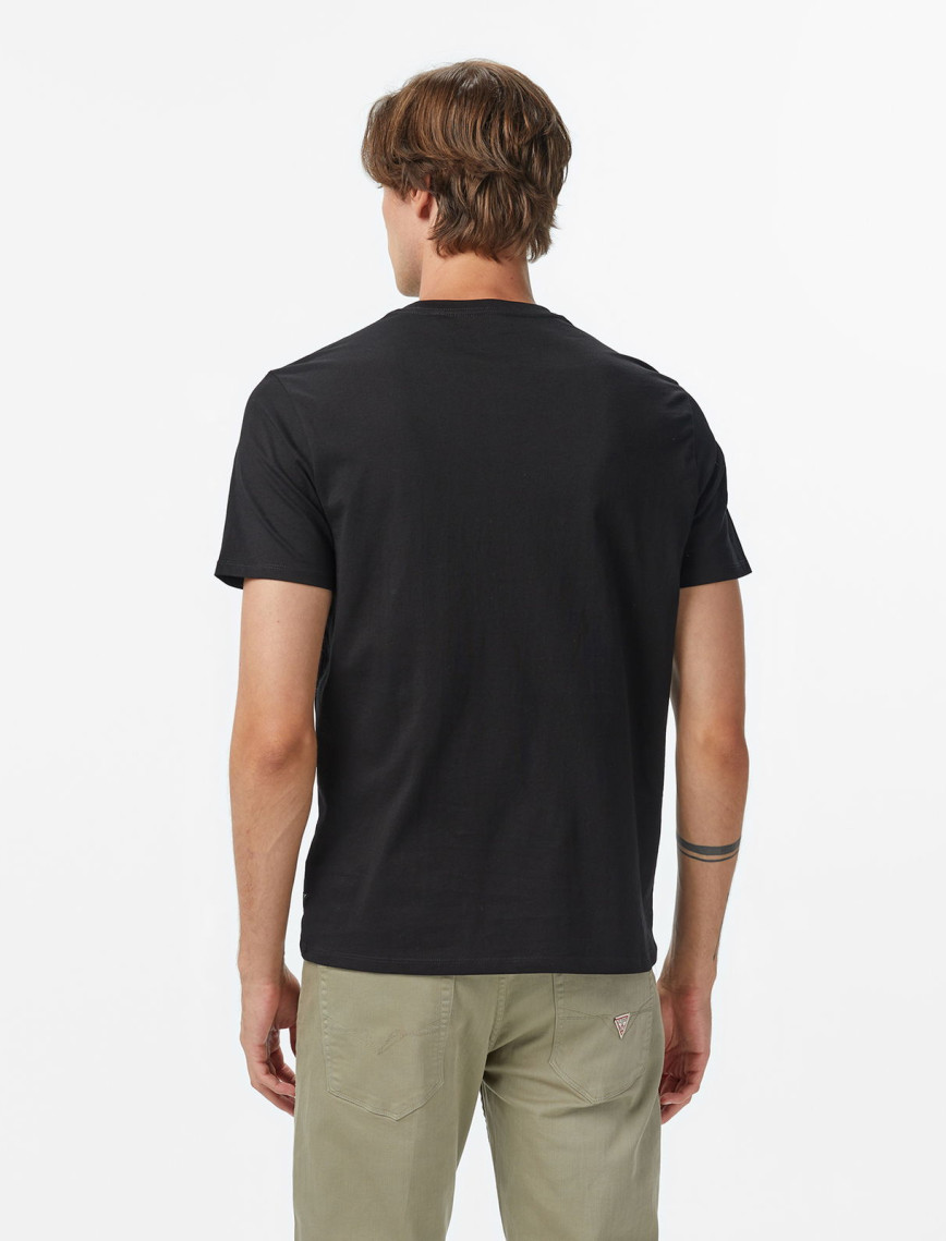 Guess Embosse Regular Fit Erkek Siyah T-Shirt Guess Embosse Regular Fit Erkek Siyah T-Shirt