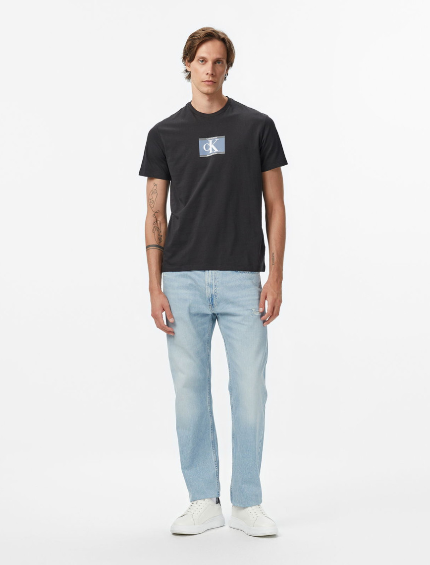 Calvin Klein Box Tape Graphic Erkek Siyah T-Shirt Calvin Klein Box Tape Graphic Erkek Siyah T-Shirt