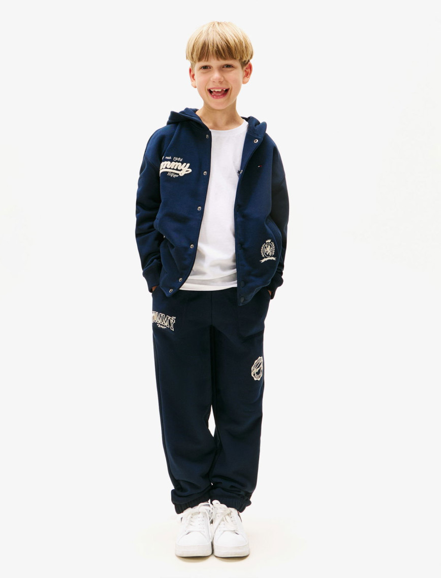 Tommy Hilfiger Varsity Graphic Çocuk Lacivert Eşofman Altı Tommy Hilfiger Varsity Graphic Çocuk Lacivert Eşofman Altı