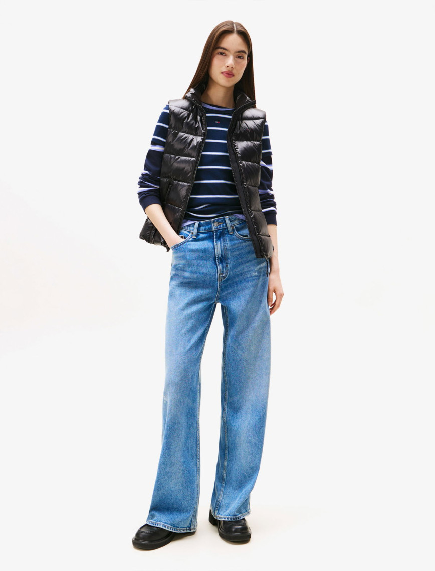 Tommy Jeans Slim Zip Print Down Kadın Siyah Yelek Tommy Jeans Slim Zip Print Down Kadın Siyah Yelek