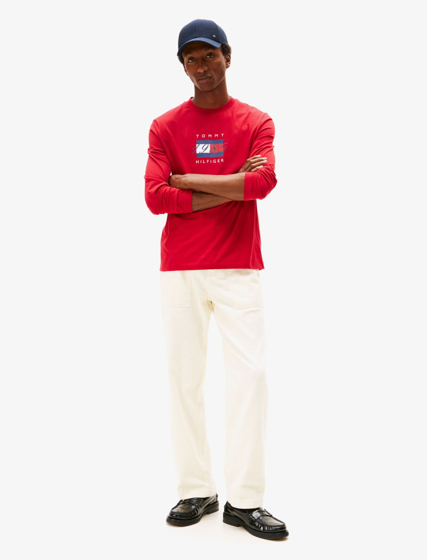 Tommy Hilfiger Linear Flag Graphic Erkek Kırmızı Uzun Kollu T-shirt Tommy Hilfiger Linear Flag Graphic Erkek Kırmızı Uzun Kollu T-shirt
