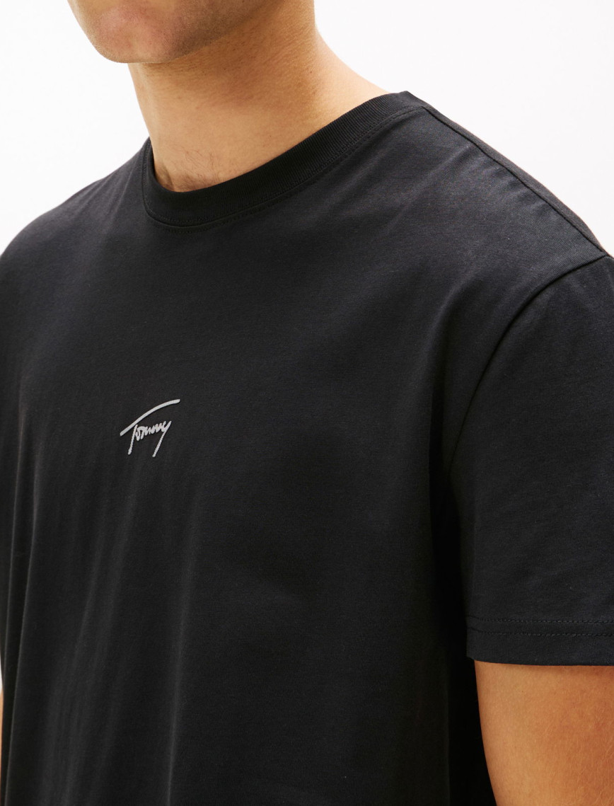 Tommy Jeans Regular Tonal Signature Erkek Siyah T-Shirt Tommy Jeans Regular Tonal Signature Erkek Siyah T-Shirt