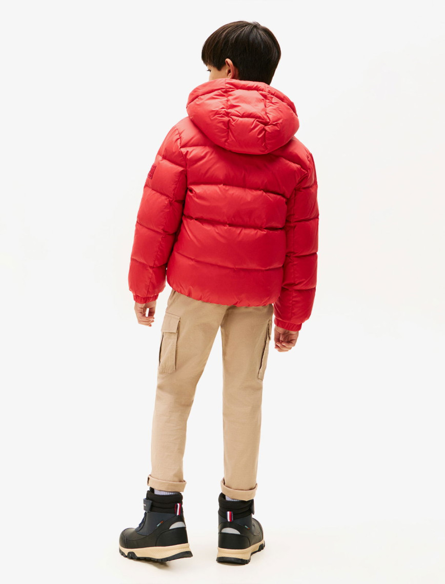Tommy Hilfiger Essential Down Çocuk Kırmızı Puffer Mont Tommy Hilfiger Essential Down Çocuk Kırmızı Puffer Mont
