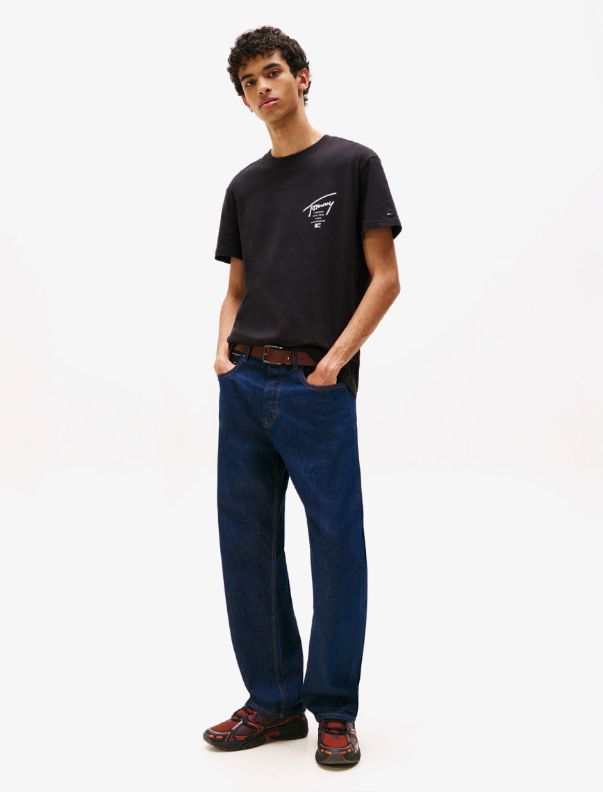 Tommy Jeans Regular Sign City Erkek Siyah T-Shirt Tommy Jeans Regular Sign City Erkek Siyah T-Shirt