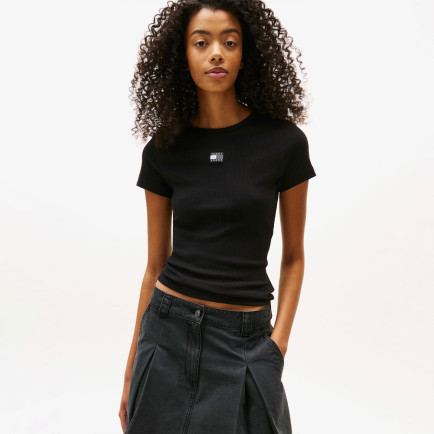 Tommy Jeans Slim Badge Kadın Siyah T-Shirt
