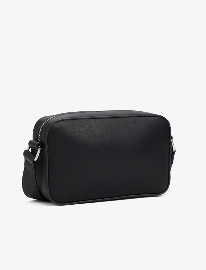 Tommy Jeans Cool Kadın Siyah Çapraz Çanta Tommy Jeans Cool Kadın Siyah Çapraz Çanta