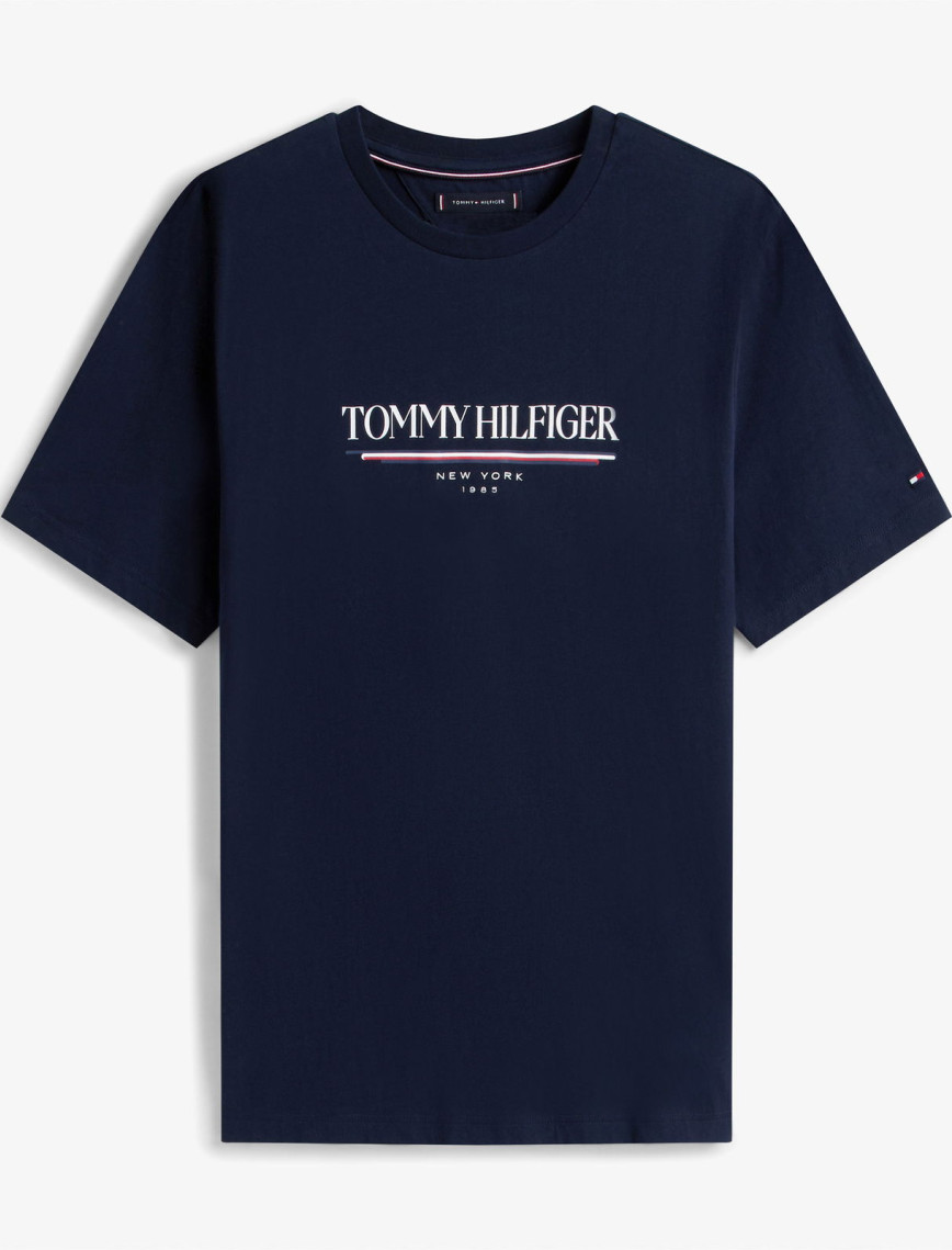 Tommy Hilfiger Brand Love Erkek Lacivert T-Shirt Tommy Hilfiger Brand Love Erkek Lacivert T-Shirt