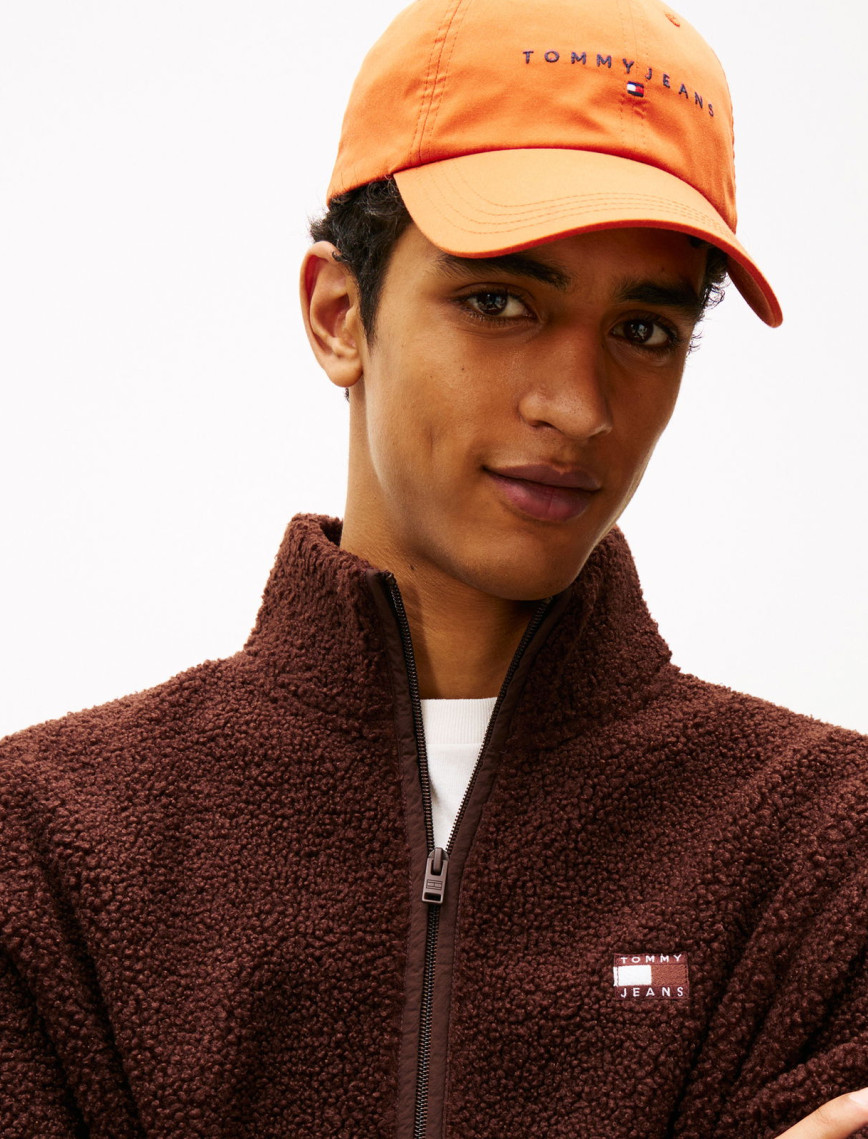 Tommy Jeans Relax Badge Erkek Kahverengi Fermuarlı Sweatshirt Tommy Jeans Relax Badge Erkek Kahverengi Fermuarlı Sweatshirt