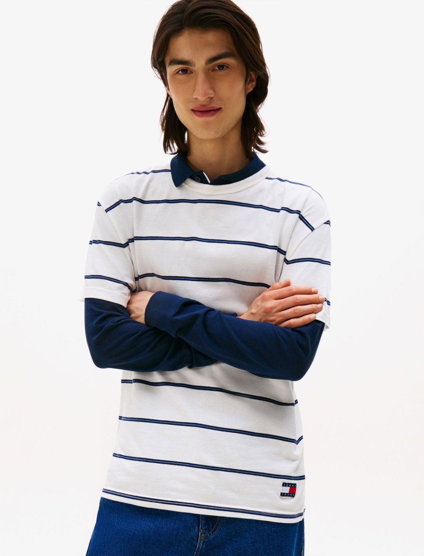 Tommy Jeans Regular Textured Stripe Erkek Beyaz T-Shirt Tommy Jeans Regular Textured Stripe Erkek Beyaz T-Shirt