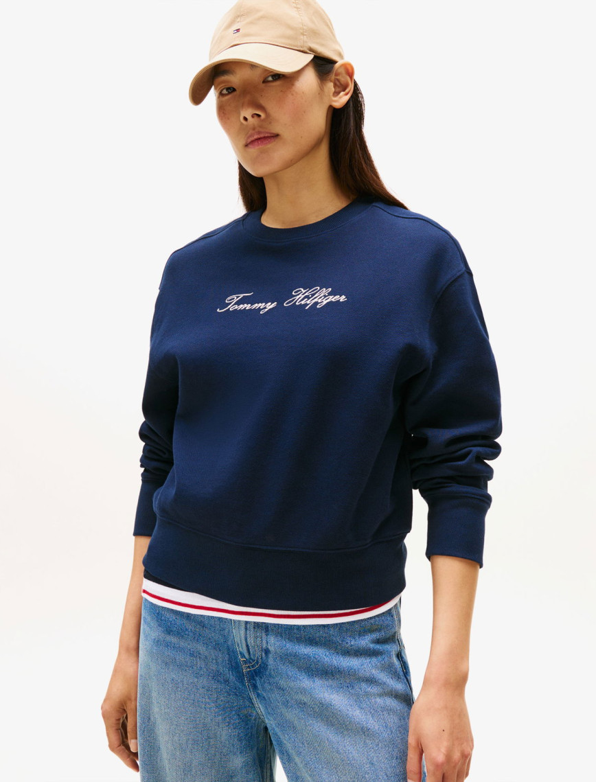 Tommy Hilfiger Lurex Script Regular Kadın Beyaz Sweatshirt Tommy Hilfiger Lurex Script Regular Kadın Beyaz Sweatshirt