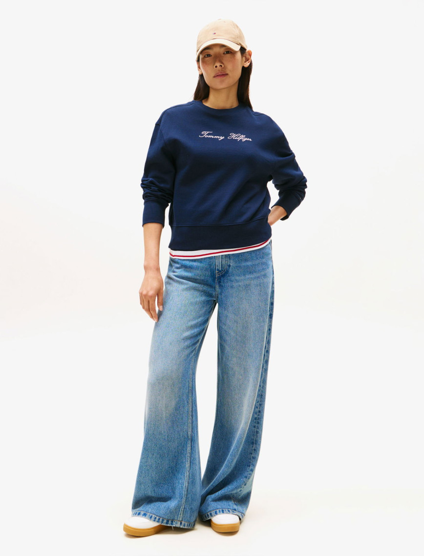 Tommy Hilfiger Lurex Script Regular Kadın Mavi Sweatshirt Tommy Hilfiger Lurex Script Regular Kadın Mavi Sweatshirt