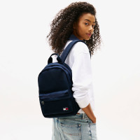 Tommy Jeans Essentials Daily Kadın Mavi Sırt Çantası Tommy Jeans Essentials Daily Kadın Mavi Sırt Çantası