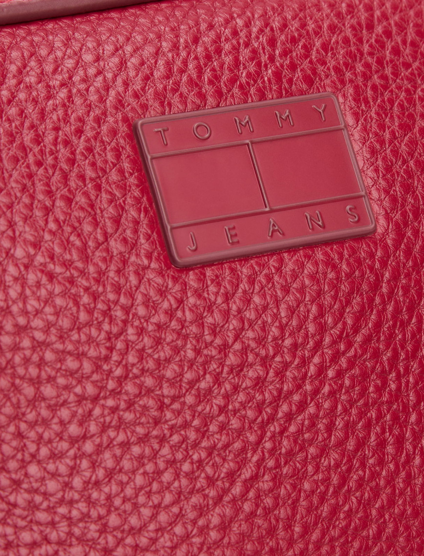 Tommy Jeans Must Kadın Kırmızı Çapraz Çanta Tommy Jeans Must Kadın Kırmızı Çapraz Çanta
