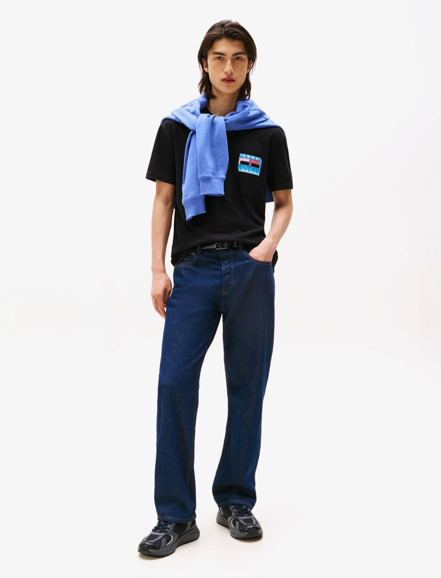 Tommy Jeans Regular Flag Play Erkek Siyah T-Shirt Tommy Jeans Regular Flag Play Erkek Siyah T-Shirt